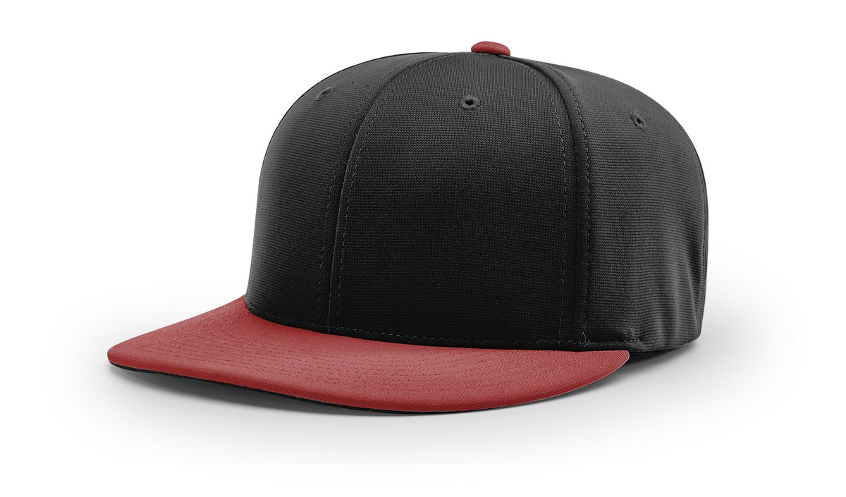 Black/Cardinal Pulse R-Flex