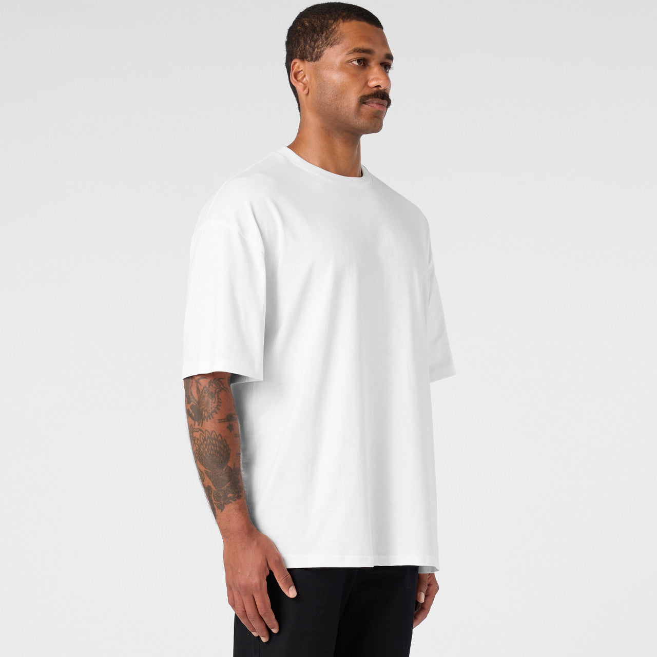 Right View of  Block Oversized Tee | 5052  grouped