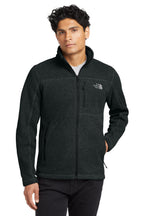 Front View of TNF Black Hthr The North Face Sweater Fleece Jacket. NF0A3LH7