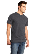 Hthrd Charcoal District Very Important Tee V-Neck. DT6500