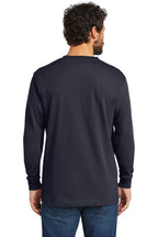 Navy Carhartt Workwear Pocket Long Sleeve T-Shirt. CTK126